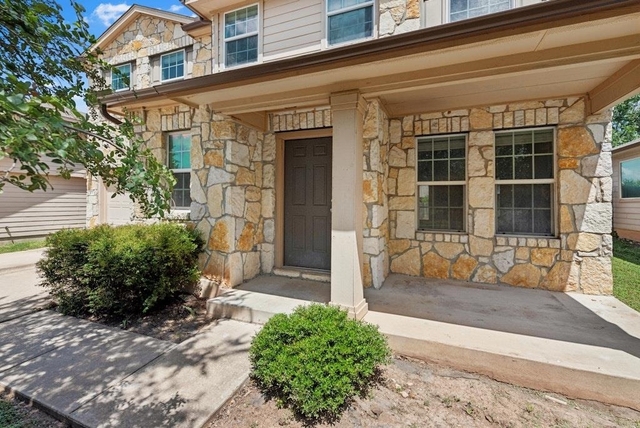 458 Nottingham Loop - Photo 1
