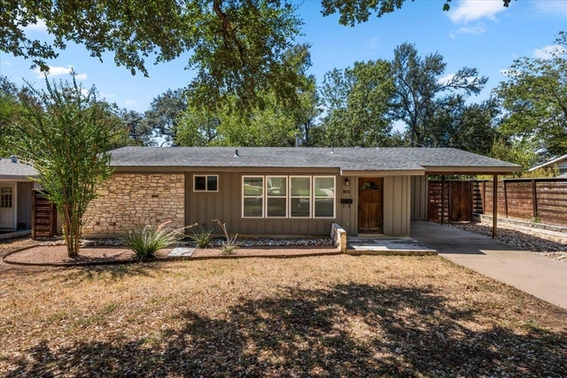 815 Orland Blvd - Photo 1