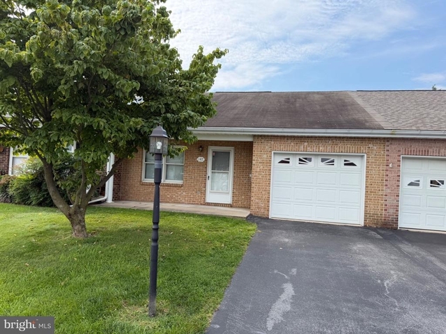 147 Sunflower Drive - Photo 1