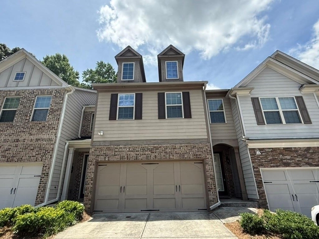 3282 Brockenhurst Drive - Photo 1