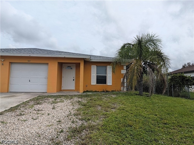 723 Homer Avenue S - Photo 1