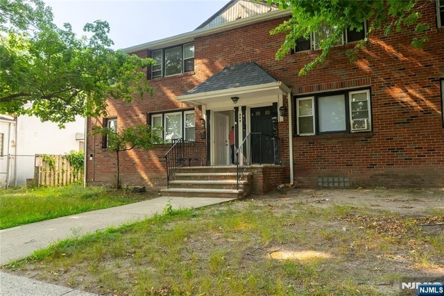206 1st - Photo 1