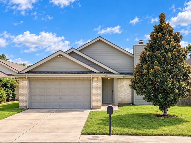2226 Sunset Trail - Photo 1