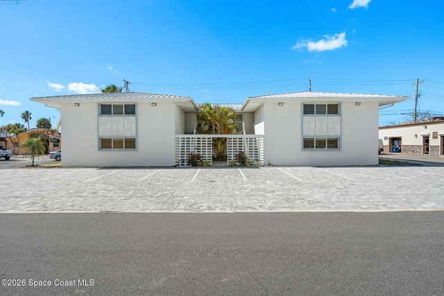 210 6th Avenue - Photo 1