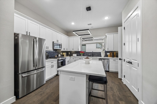 314 Palmer Street - Photo 1