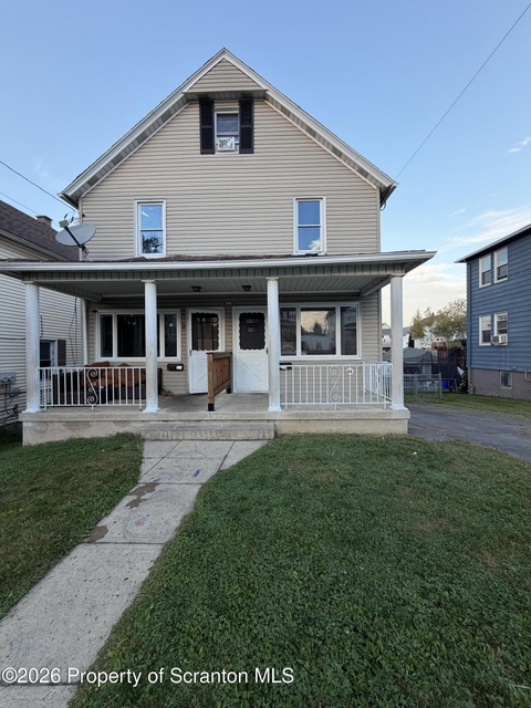 1440 Saint Ann Street - Photo 1