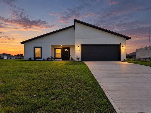320 Marion Oaks Golf Road - Photo 1