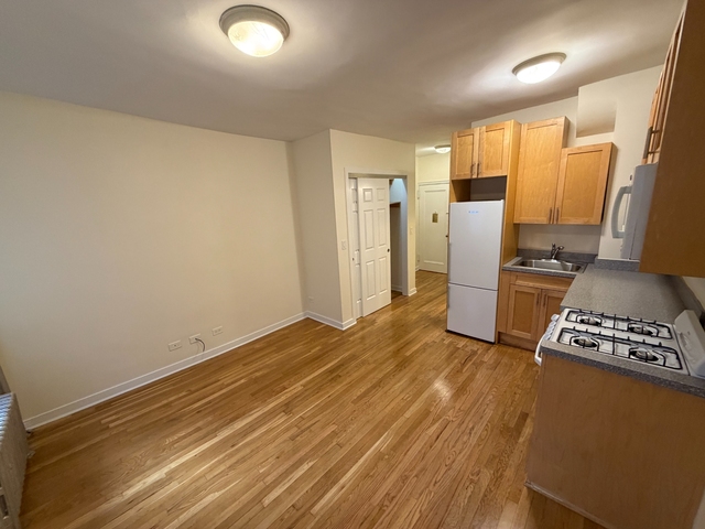 East 89th Street - Photo 1