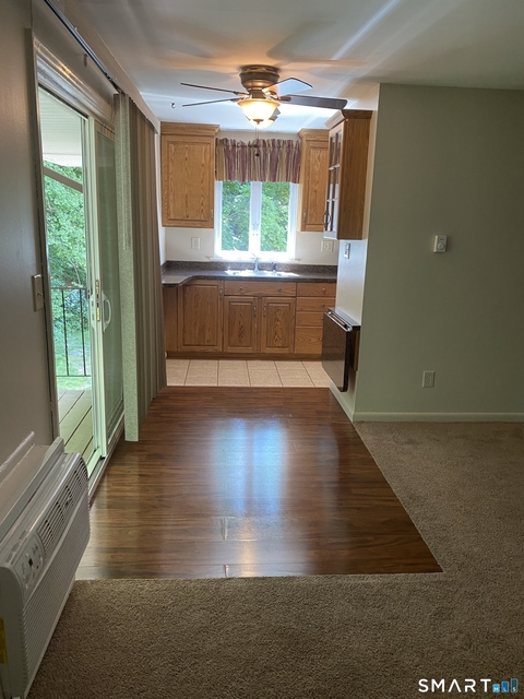 1646 Farmington Avenue - Photo 1
