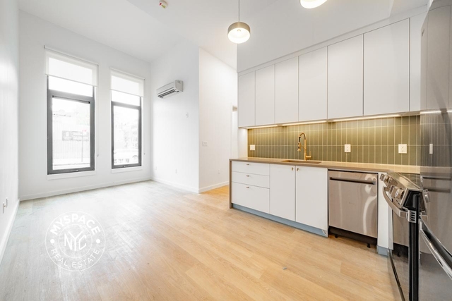527 Grand Avenue - Photo 1