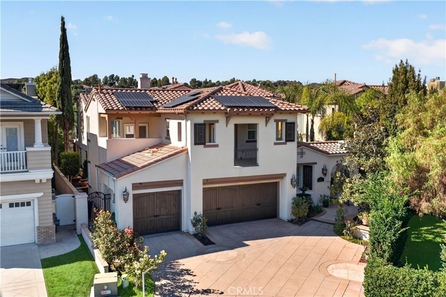 9 Sunningdale - Photo 1