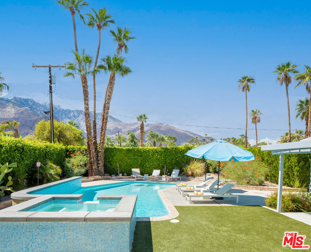 475 E Desert Willow Circle - Photo 1