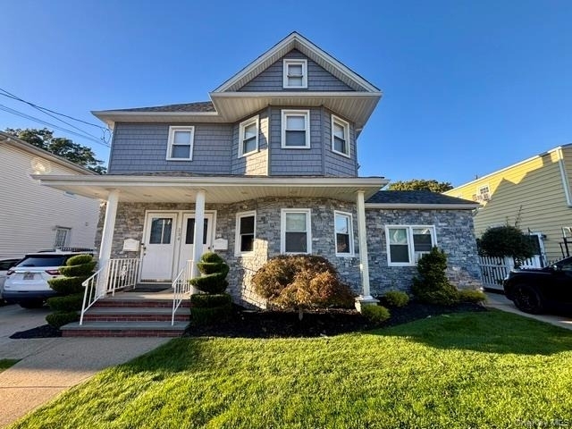 234 Garfield Avenue - Photo 1