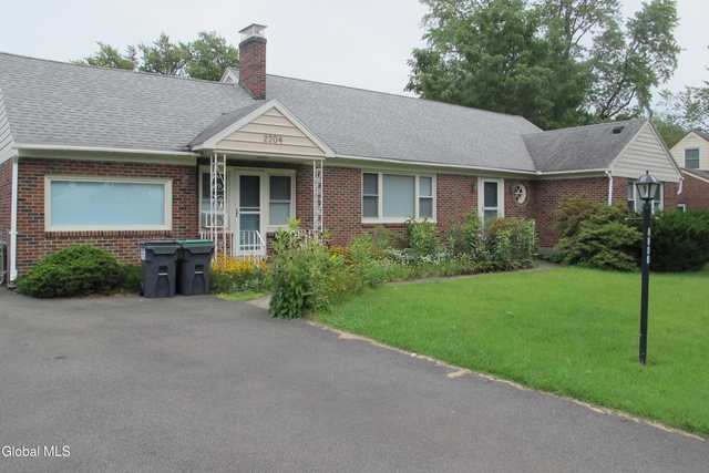 2204 Dean Street - Photo 1