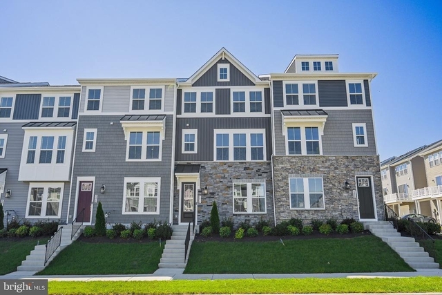 4814 Jackson Village Parkway - Photo 1