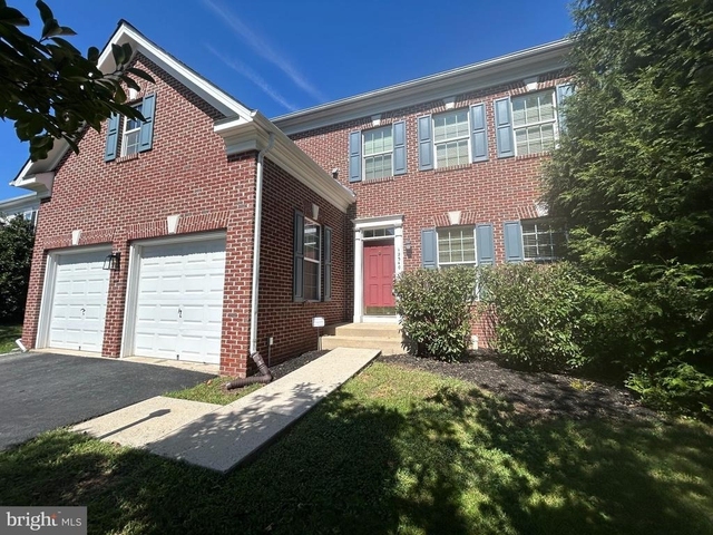12540 Rickwood Court - Photo 1