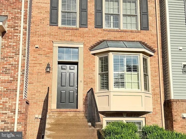 43576 Blacksmith Square - Photo 1