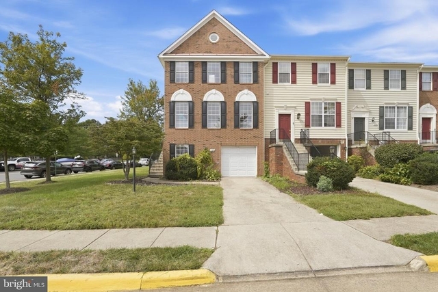 2560 James Maury Drive - Photo 1