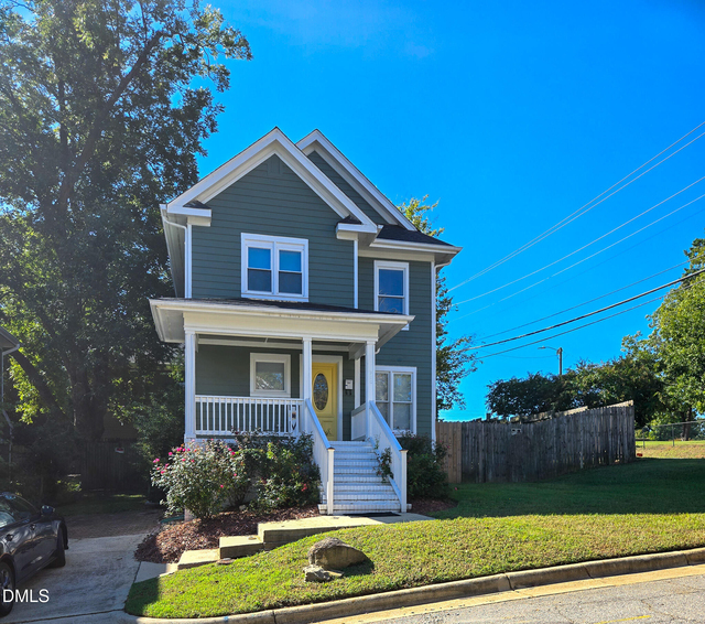 300 Worth Street - Photo 1