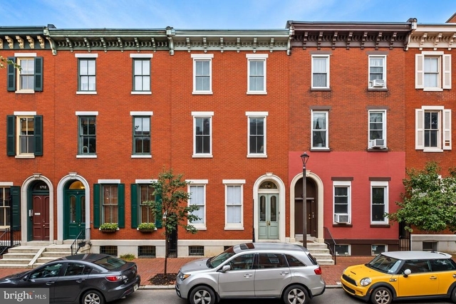 1716 Wallace Street - Photo 1