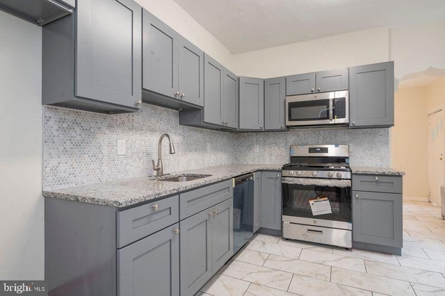 4915 N 11th Street - Photo 1