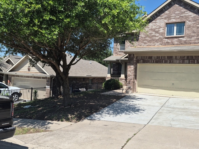 10204 Copper Ridge Cv - Photo 1