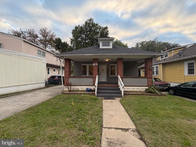 704 N Lenola Road - Photo 1