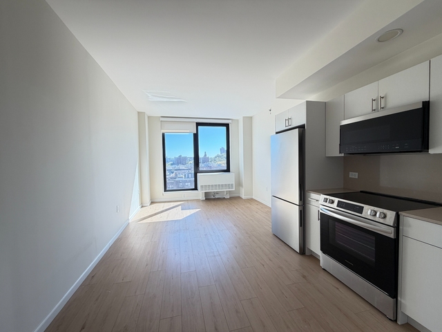 4778 Broadway - Photo 1
