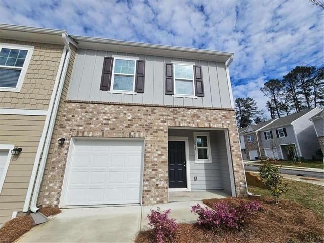 3513 Condor Court - Photo 1