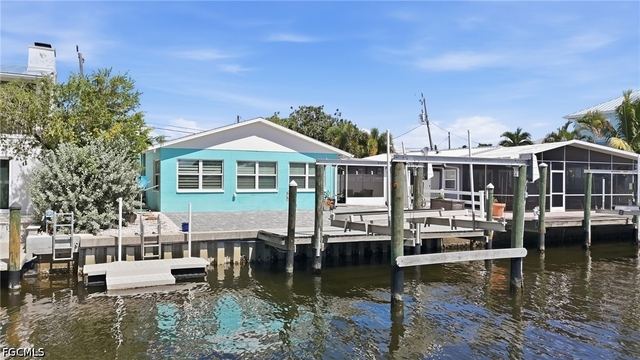 2691 Geary Street - Photo 1