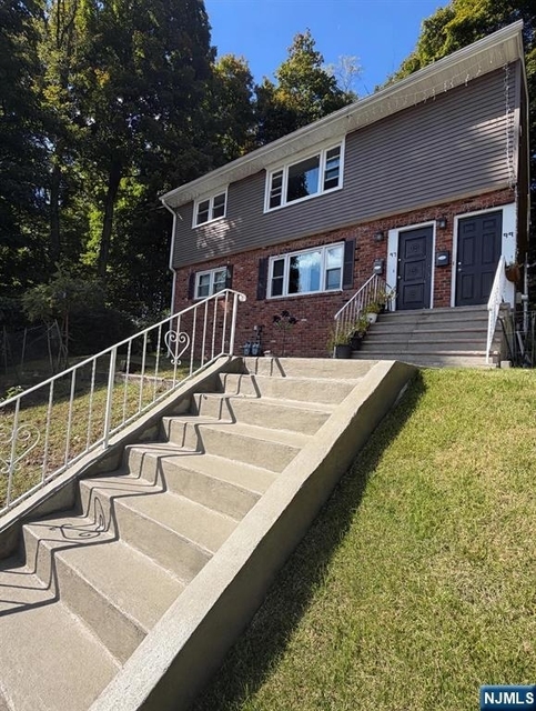97-99 Mt Hope - Photo 1