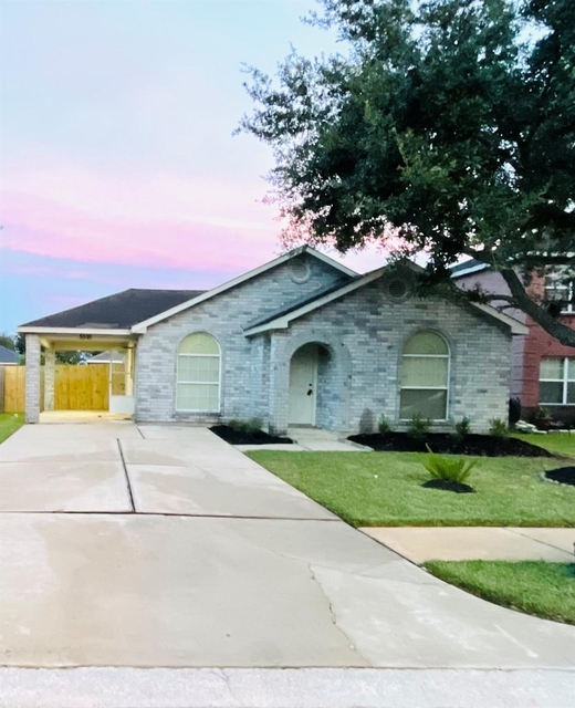 5515 Rio Ramos Street - Photo 1