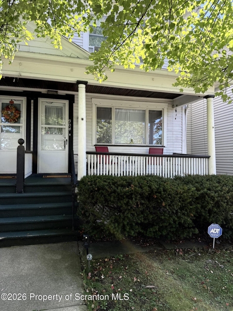 904 Taylor Avenue - Photo 1