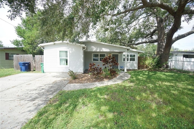 4411 W Leila Avenue - Photo 1