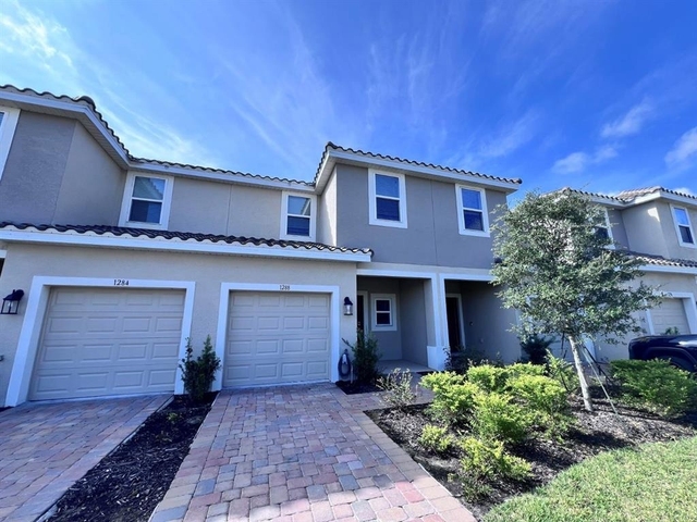 1288 Lago Vista Court - Photo 1