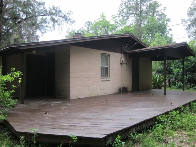 2325 Se 12 Street - Photo 1