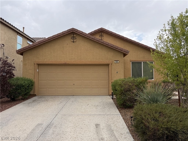 933 Aspen Cliff Drive - Photo 1