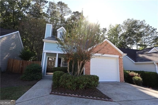 2722 Highland Ridge Nw - Photo 1