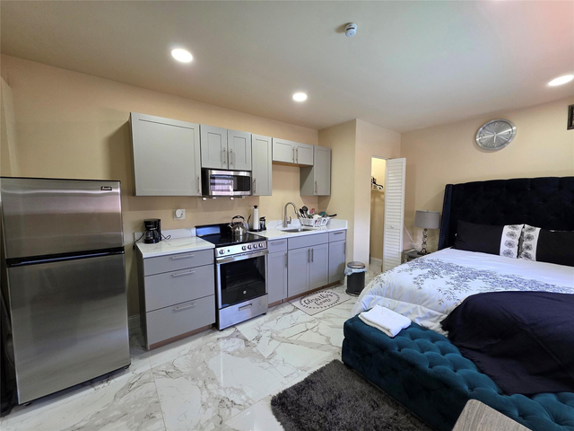 2310 Nw 60th Terrace - Photo 1