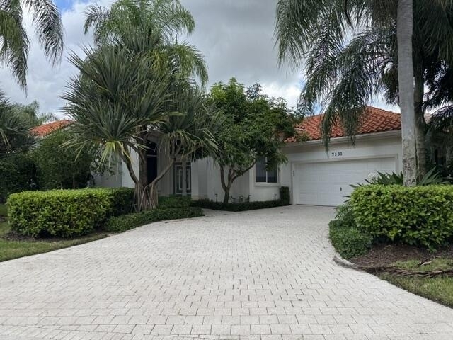 7131 Mallorca Crescent - Photo 1