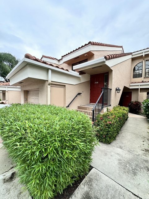 17340 Boca Club Boulevard - Photo 1