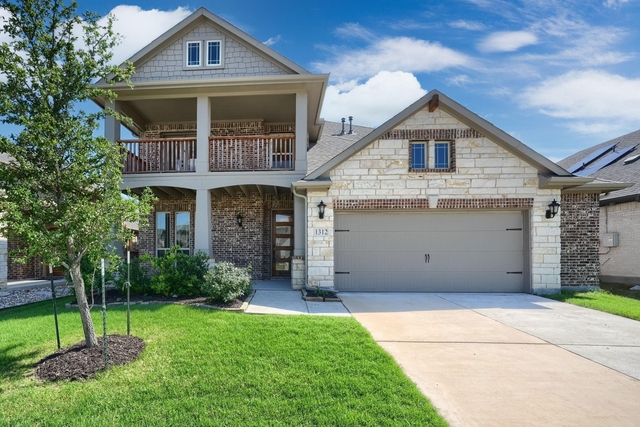 1312 Arrowwood Drive - Photo 1