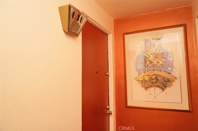 140 Linden - Photo 1
