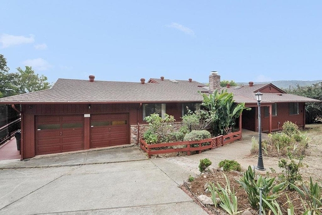 722 Southview Way - Photo 1