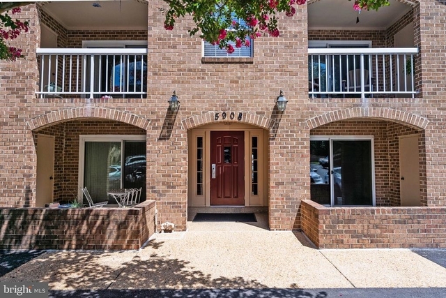 5908 Cove Landing Road - Photo 1
