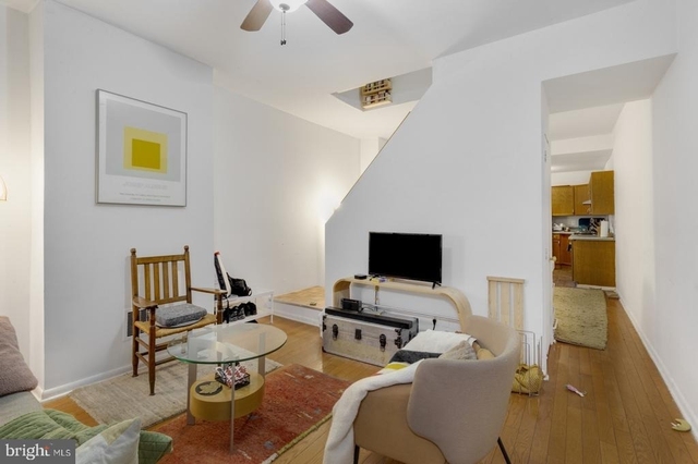 2606 Collins Street - Photo 1