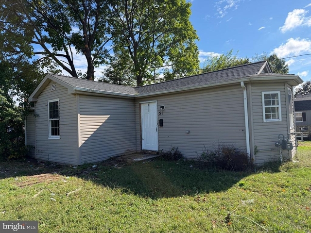 51 E Griffith Street - Photo 1