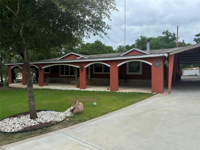 13623 Avis Rd - Photo 1