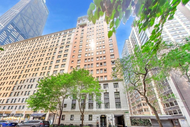 222 E Chestnut Street - Photo 1