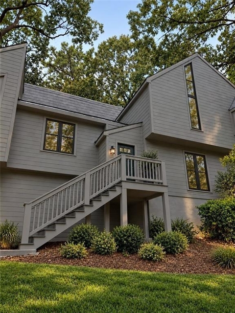 787 Bayliss Drive - Photo 1